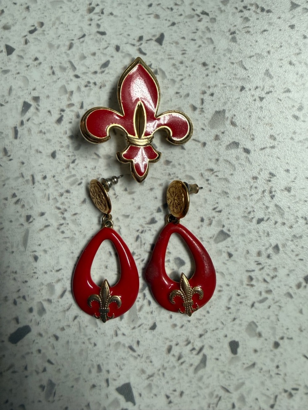 Vintage 80s Fleur De Lis Brooch & Earrings Set Red Enamel Gold Tone